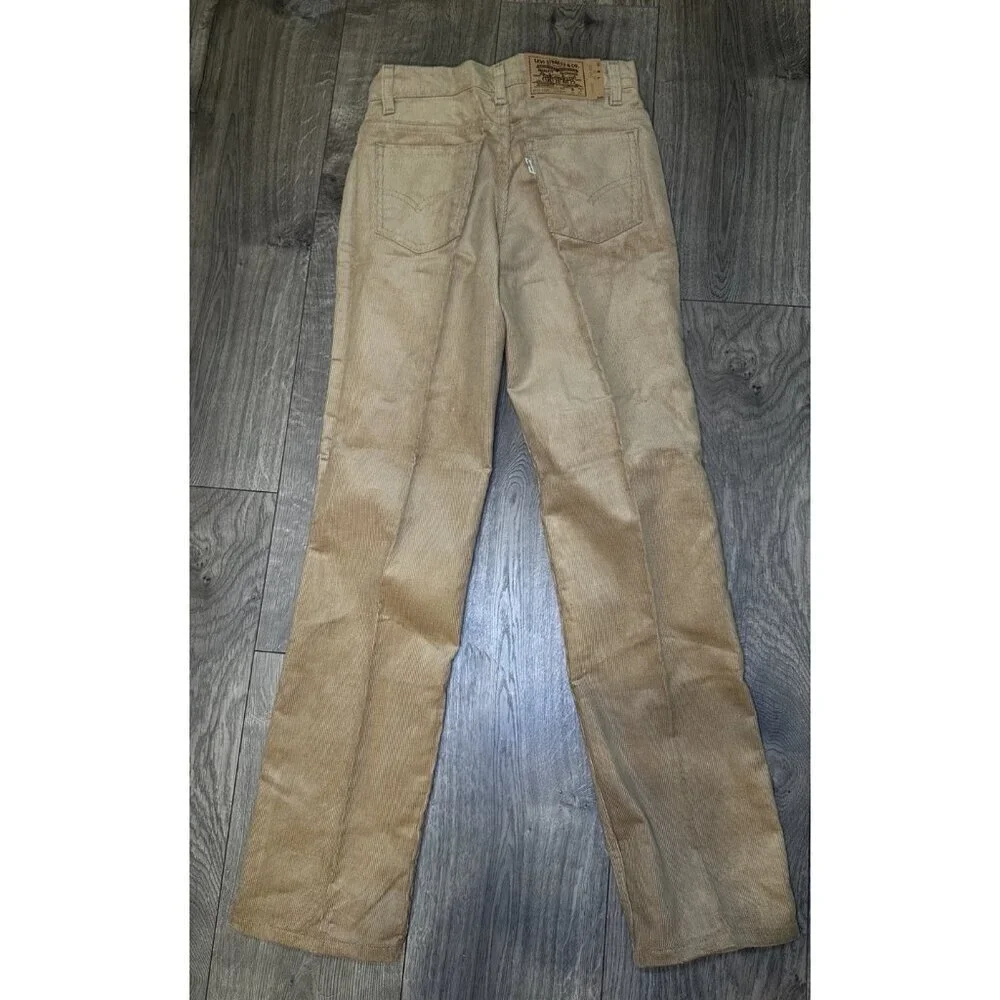 VTG 70's Levi's 719-1523 Corduroy Size 26x28 Student Fit Tan Pants YKK 45 zip